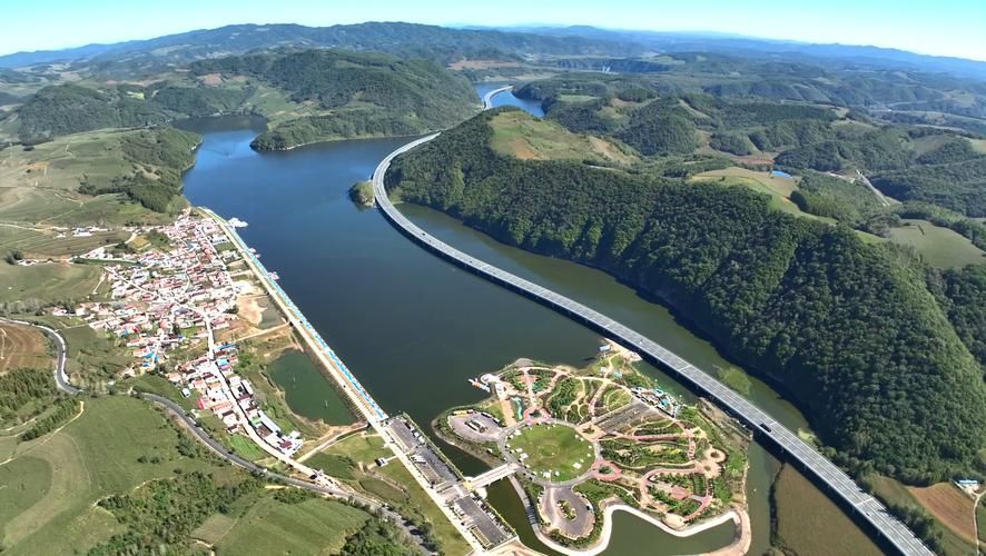【专家:吉林省白山市靖宇县每年或现多个感染高峰,白山市靖宇县是哪个省】