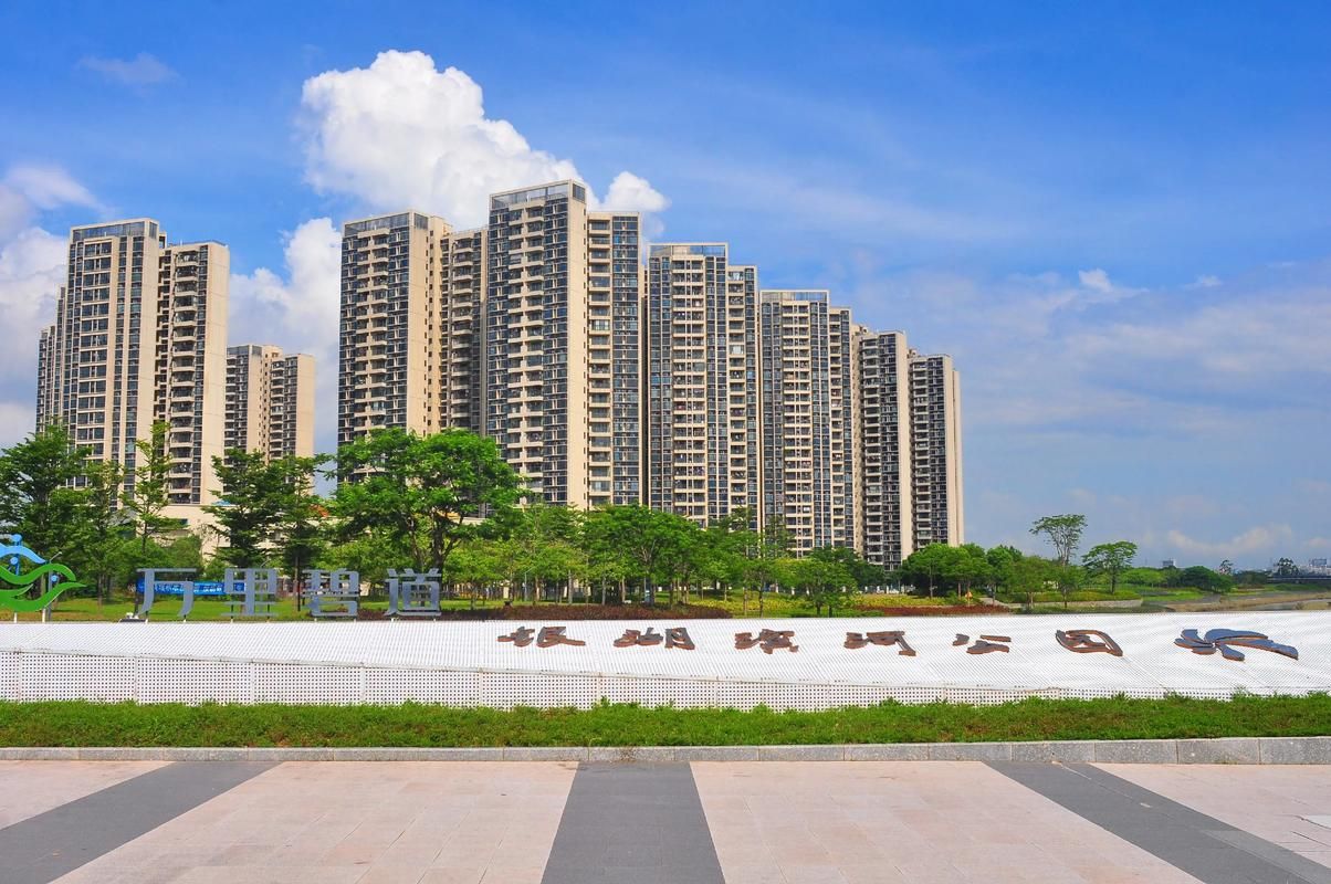 专家:广东省东莞市谢岗镇每年或现多个感染高峰/今晚东莞谢岗封路情况