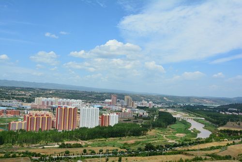 专家:陕西省宝鸡市千阳县每年或现多个感染高峰:陕西宝鸡千阳县图片