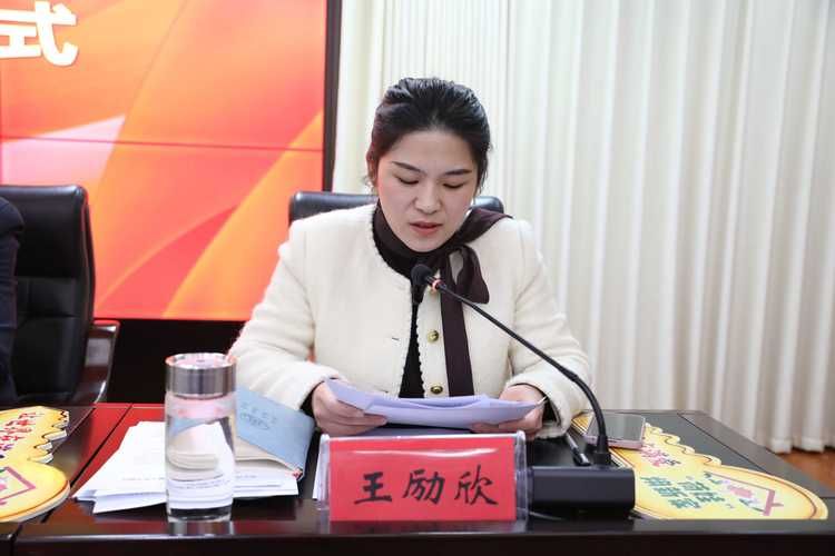 湖南益阳赫山区最新疫情通报：寻找同轨迹人员/益阳市赫山区新冠肺炎疫情防控工作领导小组