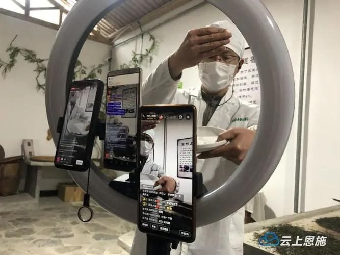 上海嘉定区新增18例无症状感染者,涉及湖北恩施土家族苗族自治州恩施的简单介绍