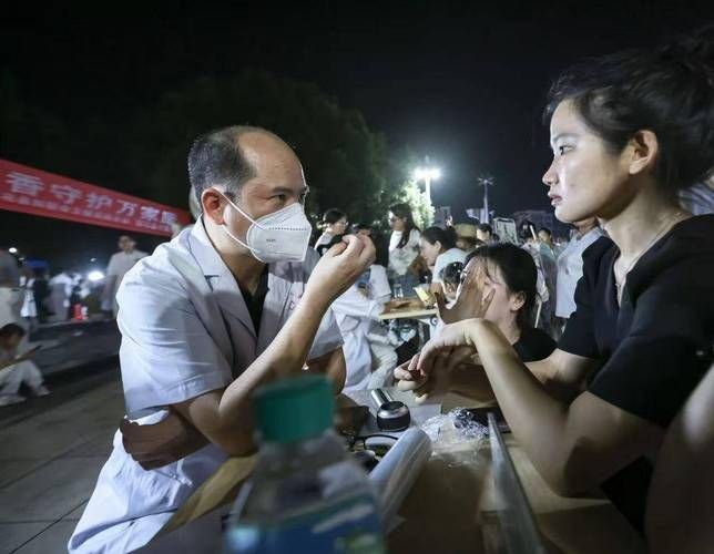 专家:江西萍乡莲花县每年或现多个感染高峰/萍乡莲花新型冠状病毒