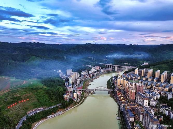 【查找湖北省恩施土家族苗族自治州宣恩县最新疫情_湖北恩施宣恩简介】