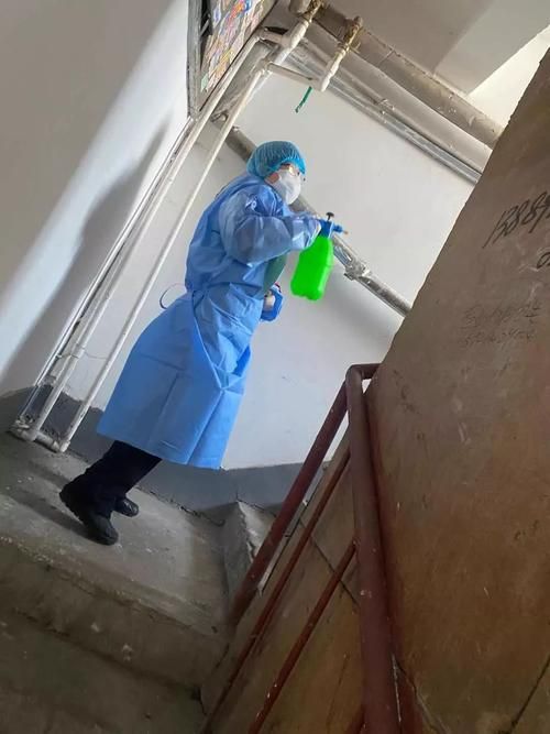 茄子河区中高风险地区疫情_茄子河镇中