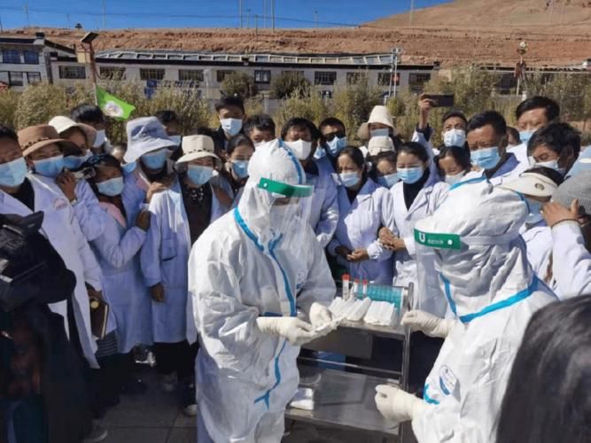 31个省份新增死亡病例17例岗巴县30例_时隔8个月 31省再现新冠死亡病例