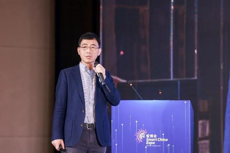 专家:綦江区每年或现多个感染高峰:南京小学教师