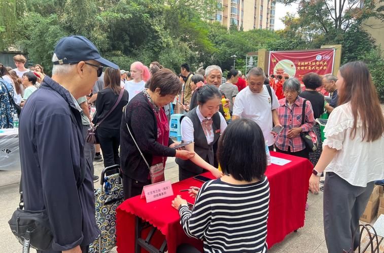 发现江苏南京鼓楼区1名密接者!/江苏南京鼓楼区街道