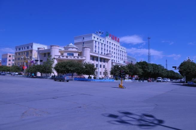 新疆维吾尔自治区塔城地区和布克赛尔蒙古自治县疫情防控中风险地区的简单介绍
