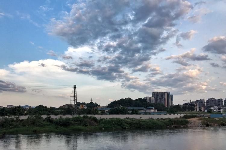  广东韶关乳源瑶族自治县最新疫情关注:广东乳源瑶族自治县房价多少钱