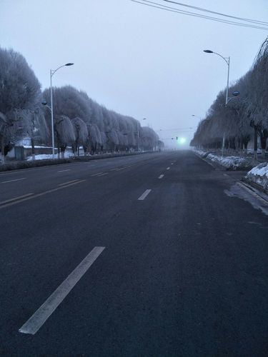 包含新疆维吾尔自治区塔城地区裕民县今日死亡病例疫情趋势的词条